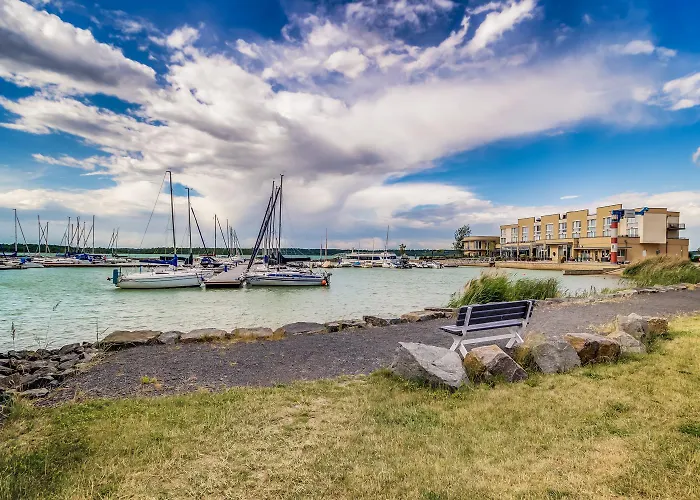 Lagovida Hafenhaus N Am Stoermthaler غروسبونسنا